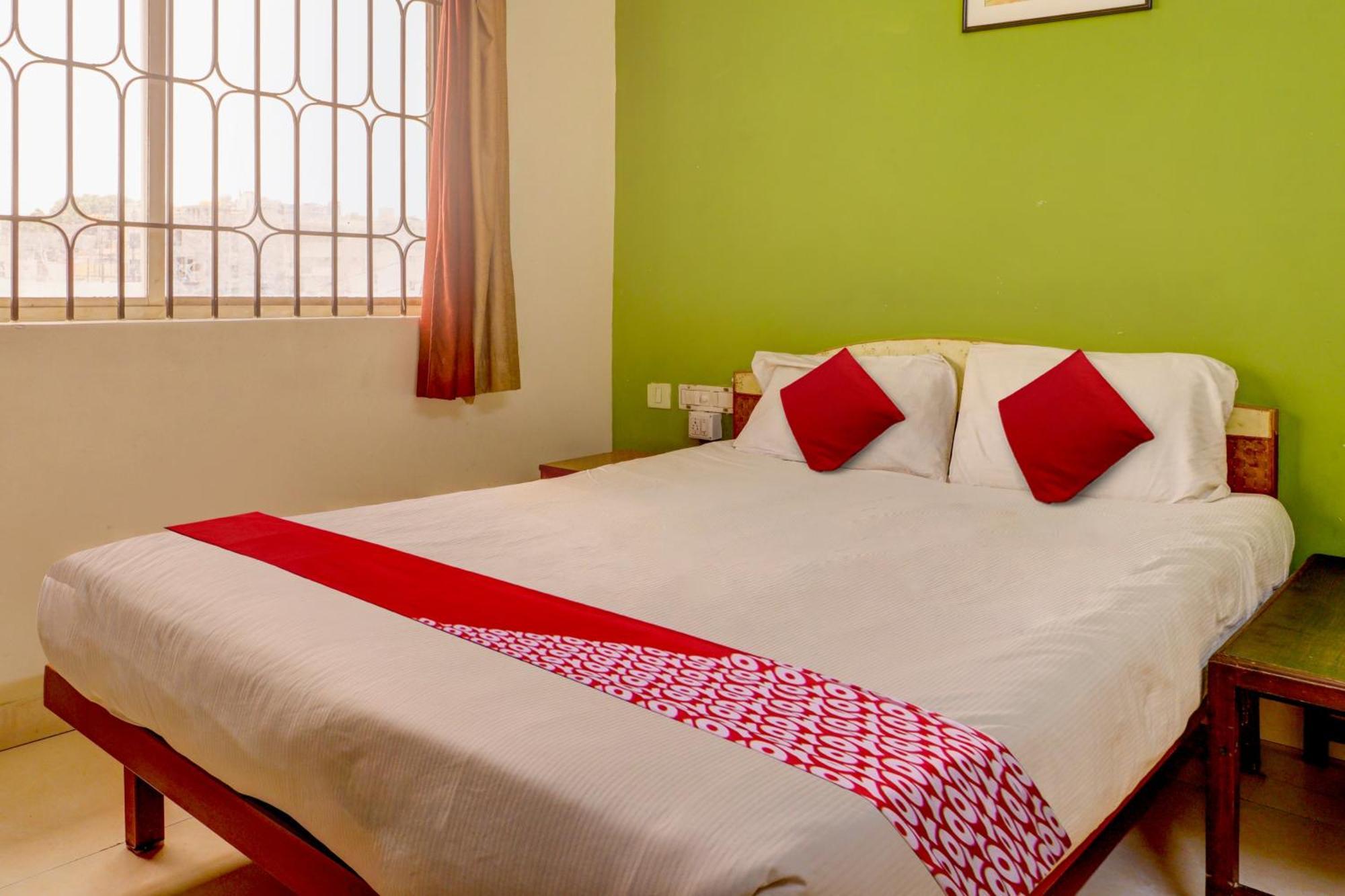 Oyo Flagship Raj Residency Hotel Bangalore Luaran gambar